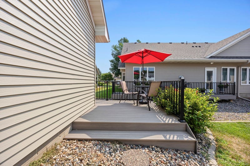149 Bluebird Ln, Clearwater, MN 55320