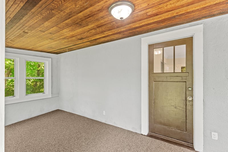 3737 Baker Rd, Minnetonka, MN 55305