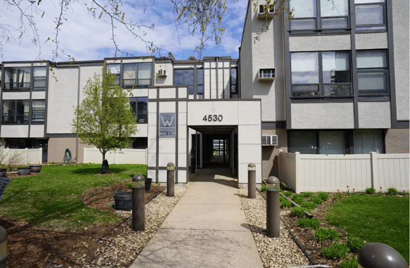 4530 Park Commons Dr #317, Saint Louis Park, MN 55416