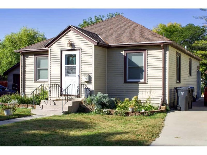 1112 Marsh St, Mankato, MN 56001