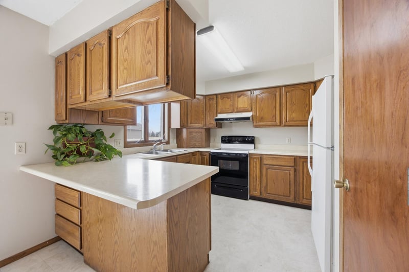 205 6th Ave E, Halstad, MN 56548