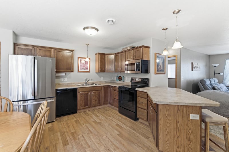 120 Palmer Pa, Mankato, MN 56001