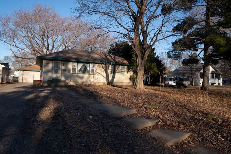 5453 N 4th St, Brooklyn Center, MN 55430