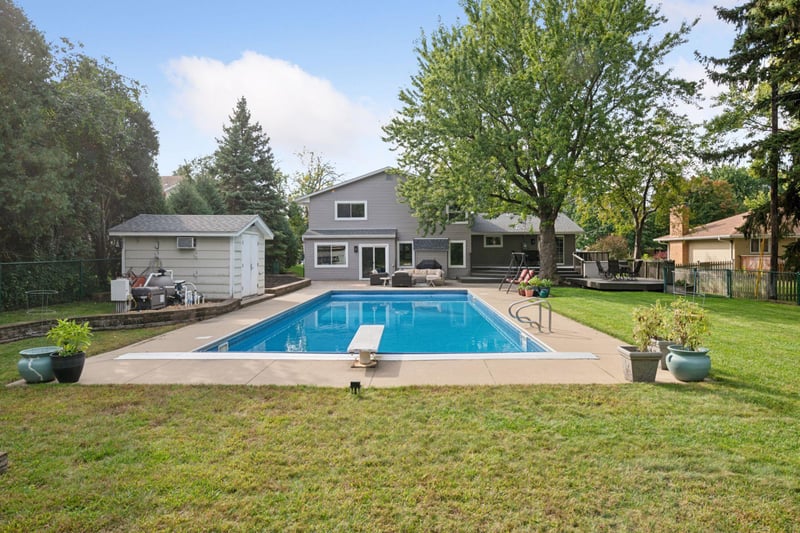 4516 Gilford Dr, Edina, MN 55435