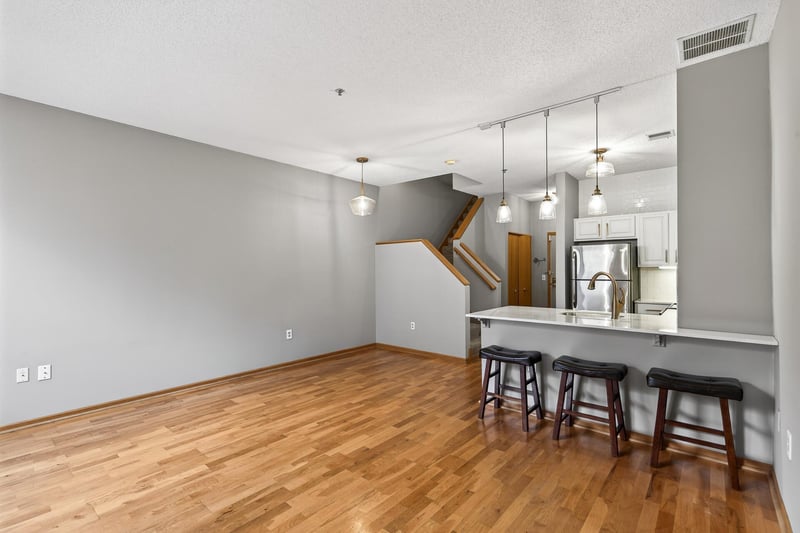 600 N 2nd St #112, Minneapolis, MN 55401