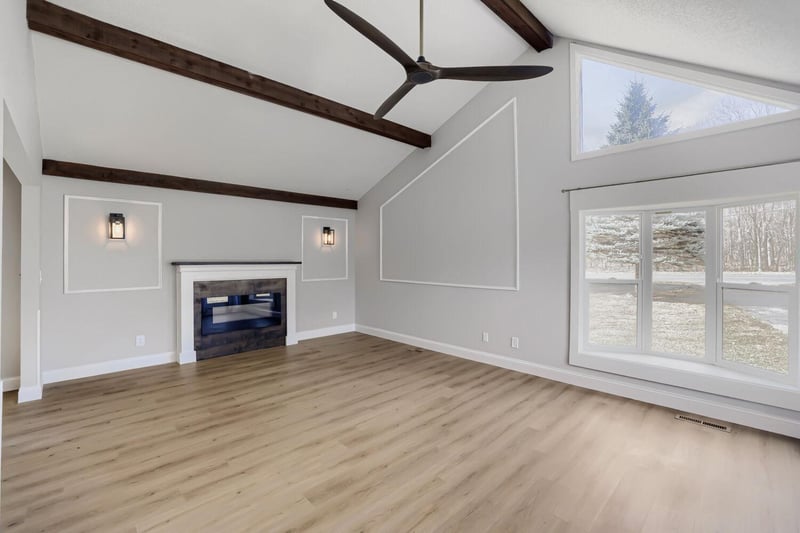 955 First St, Taylors Falls, MN 55084