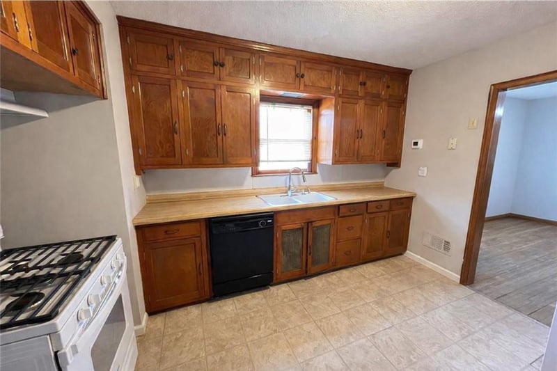 401 Main St S, Lonsdale, MN 55046