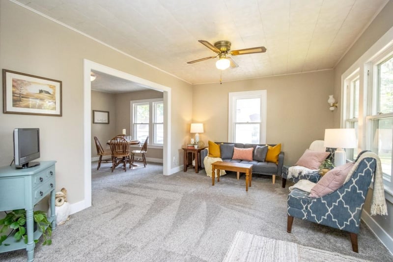 303 Grove St SE, Mapleton, MN 56065