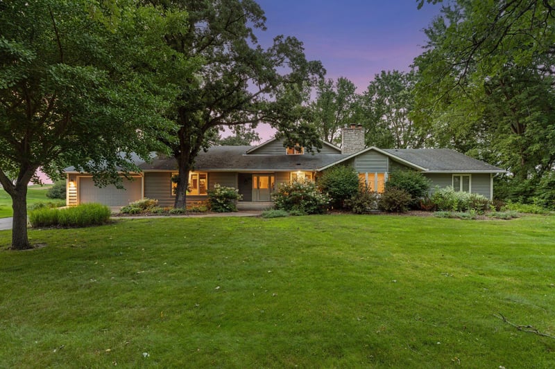 5816 Northwood Dr, Edina, MN 55436