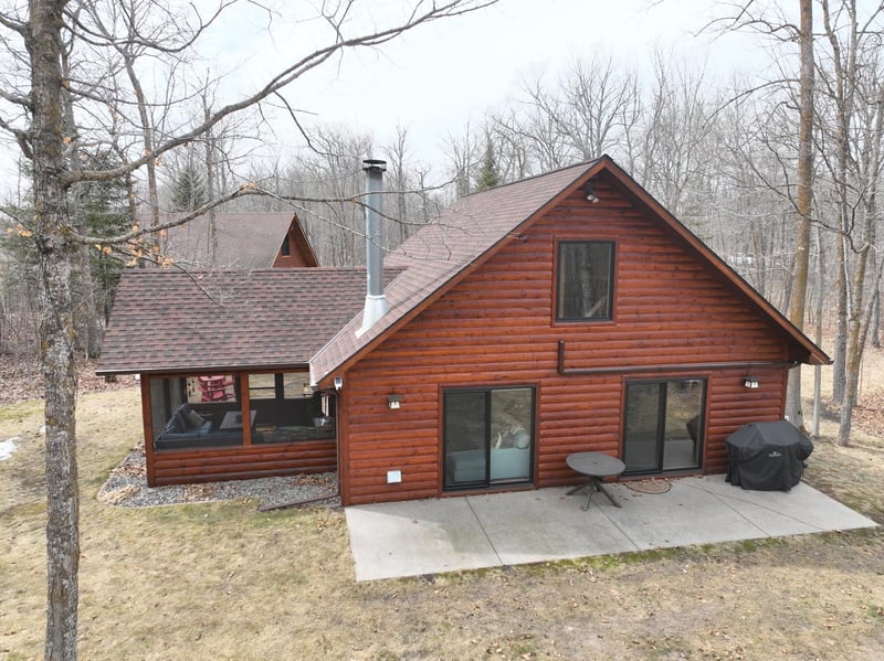 6818 18th Ave NW, Walker, MN 56484