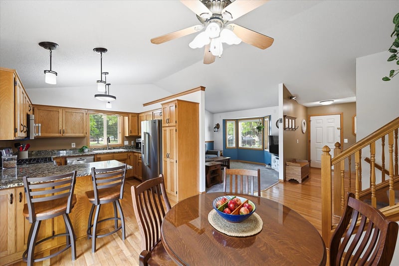 14090 Goldeneye Ct, Rogers, MN 55374