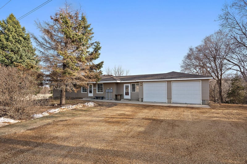 17375 Homestead Rd, Carver, MN 55315