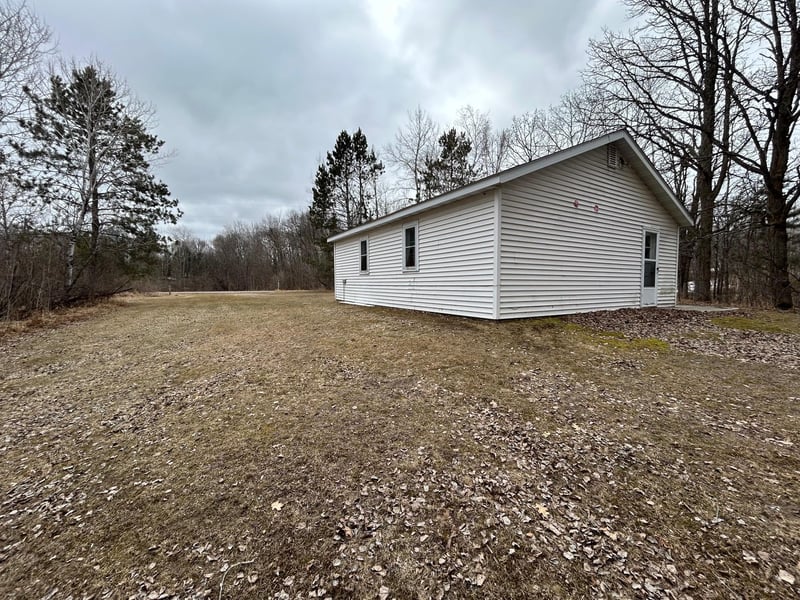 5814 36th St NW, Akeley, MN 56433