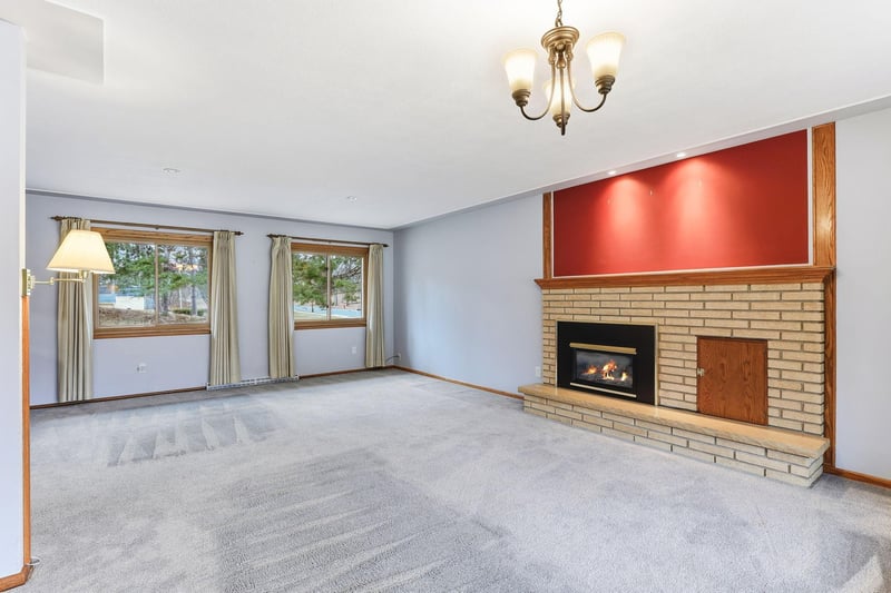 2988 Legion Ave N, Lake Elmo, MN 55042