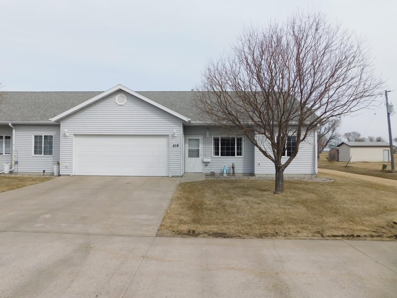 519 2nd St NW, Dilworth, MN 56529