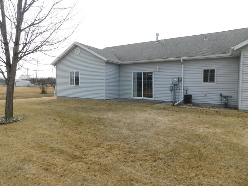 519 2nd St NW, Dilworth, MN 56529