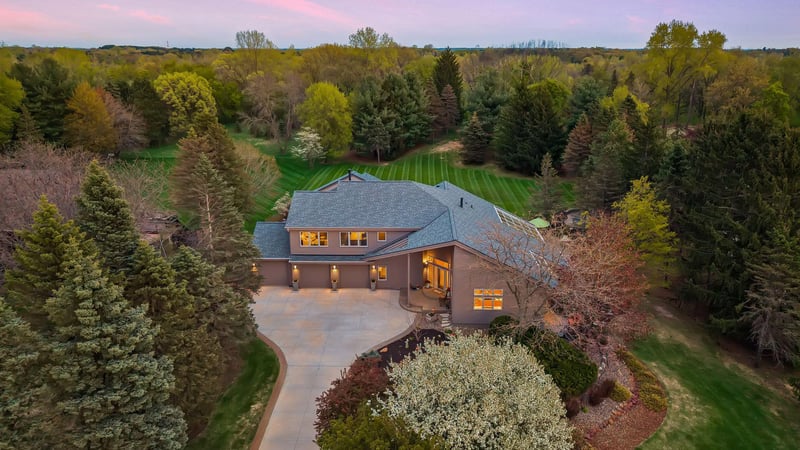 5277 Jamaca Ave N, Lake Elmo, MN 55042