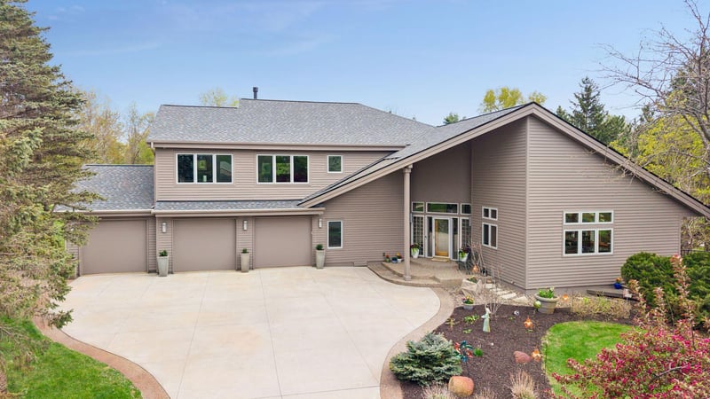 5277 Jamaca Ave N, Lake Elmo, MN 55042