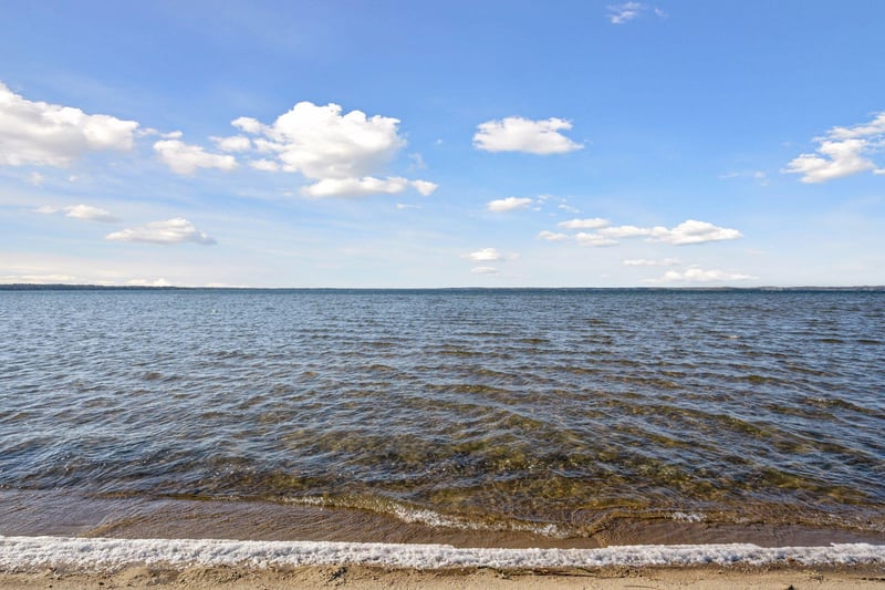 12553 N Pelican Ln, Merrifield, MN 56465