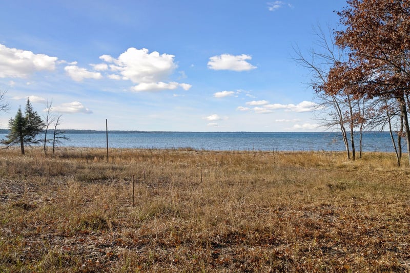 12553 N Pelican Ln, Merrifield, MN 56465