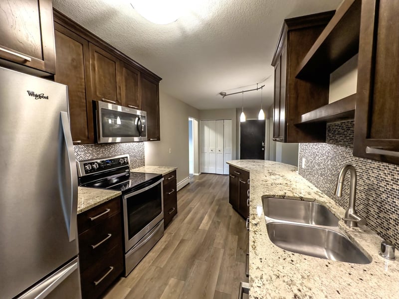 2011 Viking Dr NW #32, Rochester, MN 55901