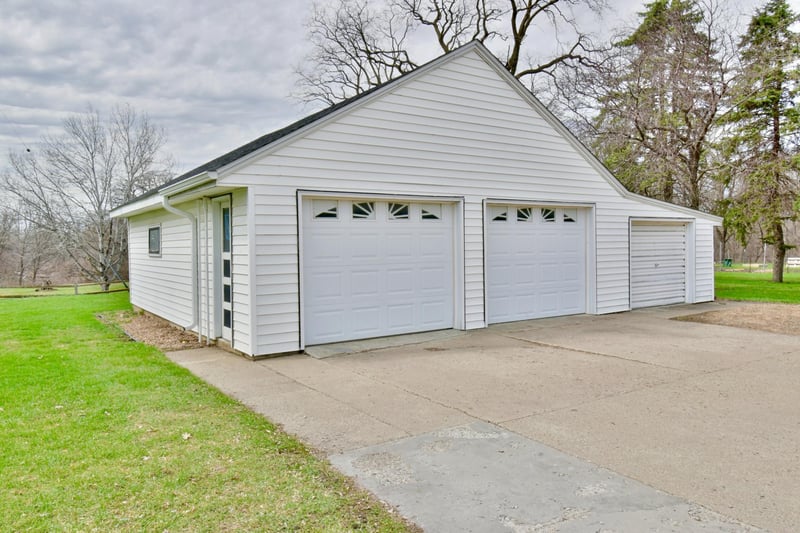 140 1st Ave N, Brownton, MN 55312