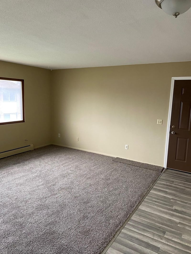 7632 Pleasant Ave, Richfield, MN 55423