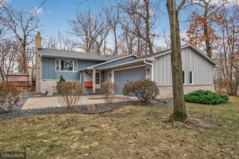 6323 Red Maple Ln, Lino Lakes, MN 55014