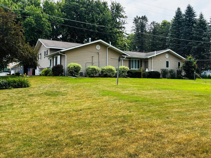 407 Park St, Fulda, MN 56131