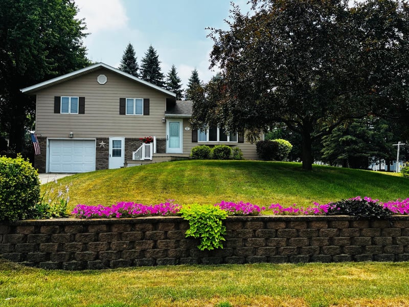 407 Park St, Fulda, MN 56131