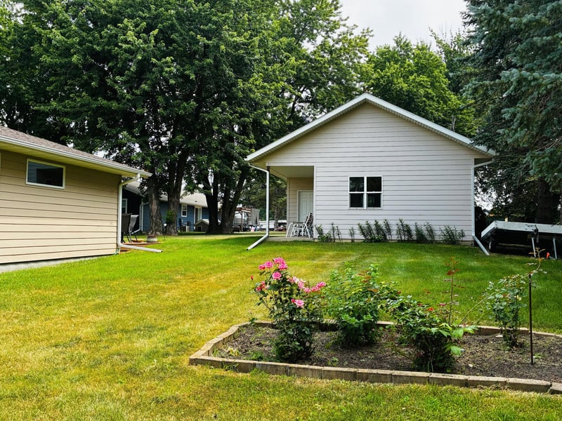 407 Park St, Fulda, MN 56131