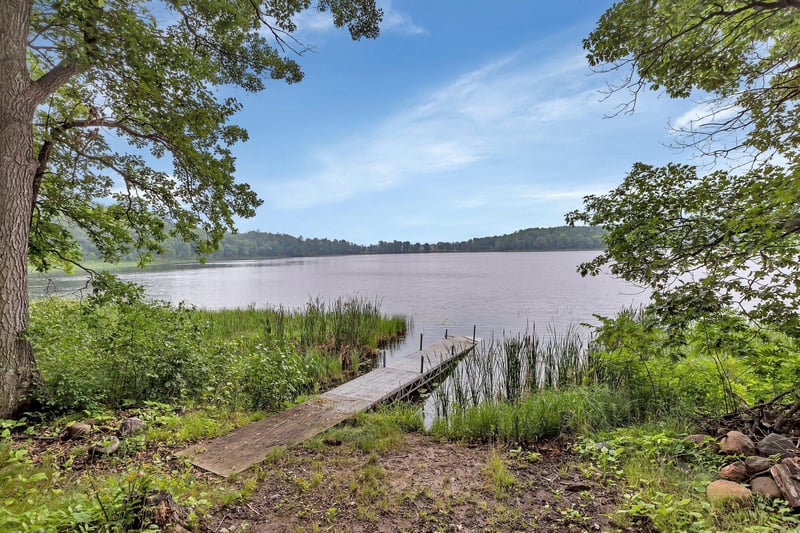 8991 Red Oak Dr, Garrison, MN 56450