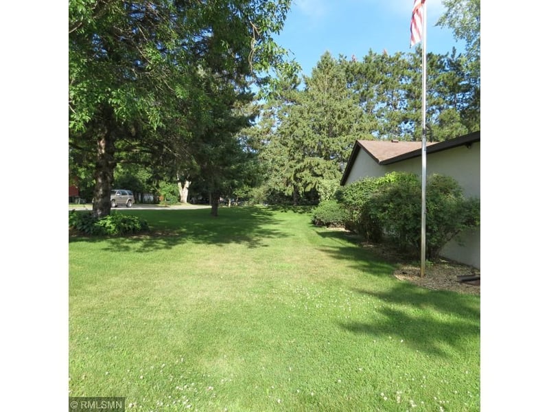 904 3rd St N #9, Cold Spring, MN 56320