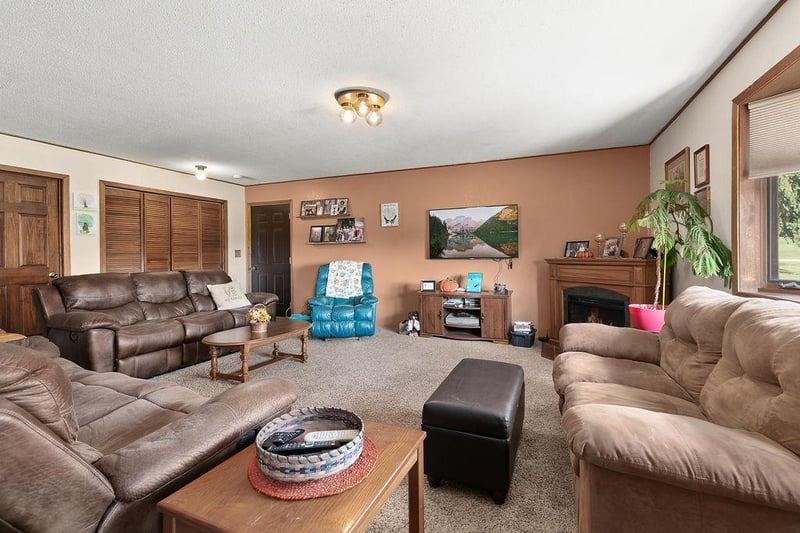25723 103rd St, Pierz, MN 56364