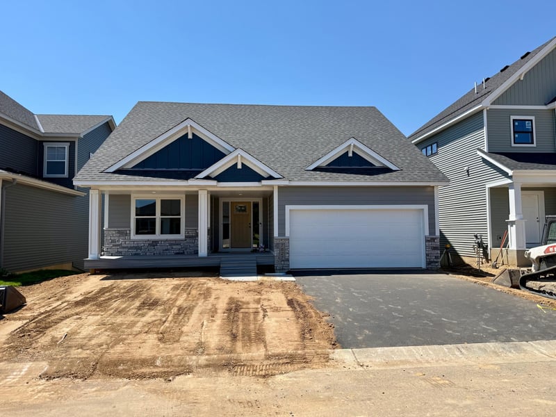 7827 Austin Pa, Inver Grove Heights, MN 55077
