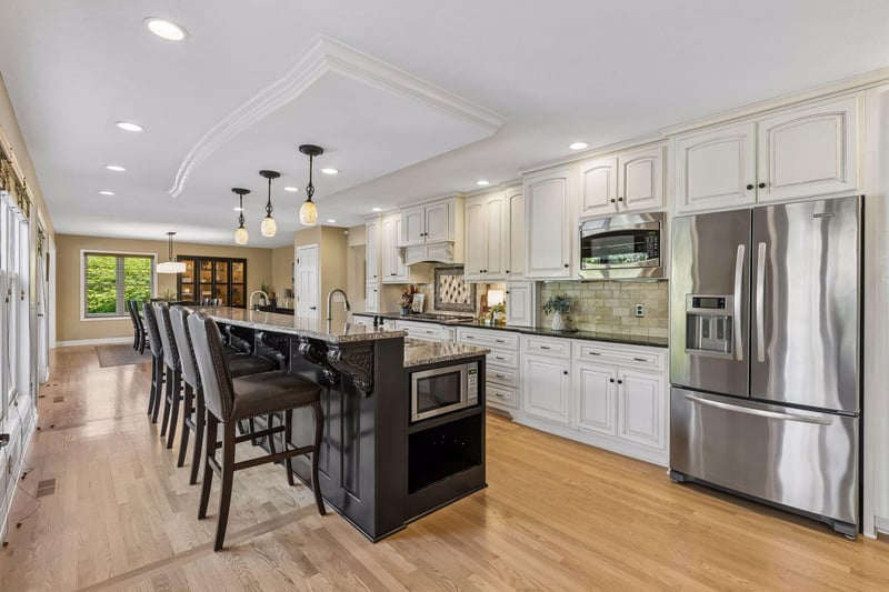 17815 32nd Pl N, Plymouth, MN 55447