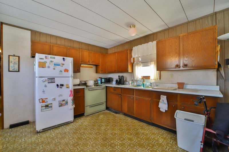 109 Velkommen St NE, Staples, MN 56479