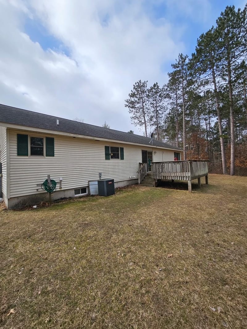 W9424 Lakewood Rd, Spooner, WI 54801