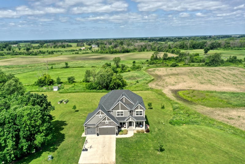 18340 Forest Rd N, Forest Lake, MN 55025