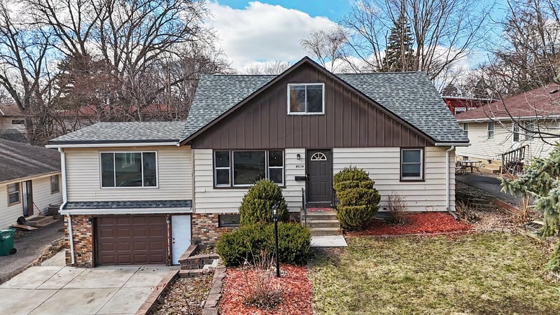 4034 Cleveland St NE, Columbia Heights, MN 55421