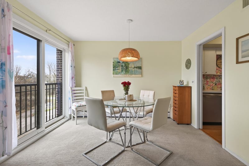 3412 Oak Ridge Rd #317, Minnetonka, MN 55305