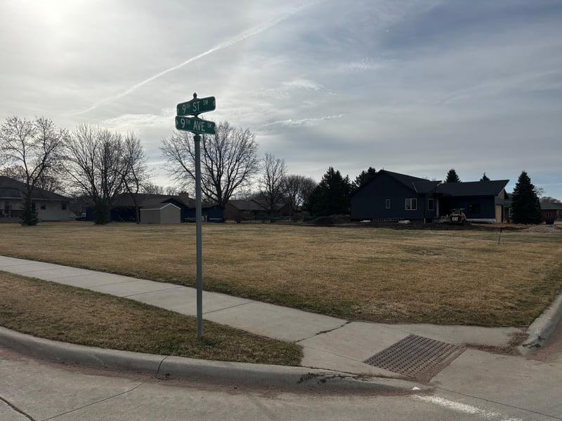 901 9th Ave SW, Pipestone, MN 56164