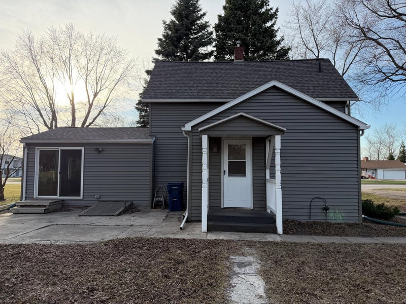 1106 13th St N, Benson, MN 56215