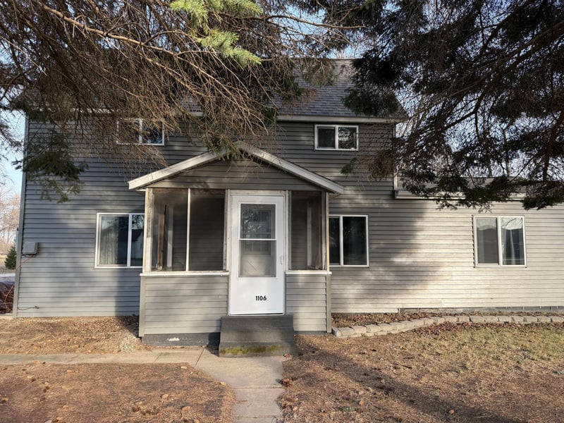 1106 13th St N, Benson, MN 56215