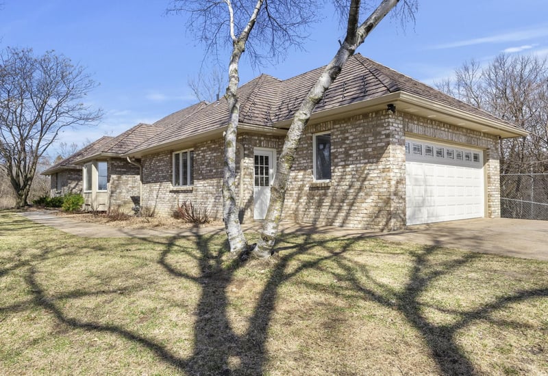 4400 Hickory Hills Trl, Prior Lake, MN 55372
