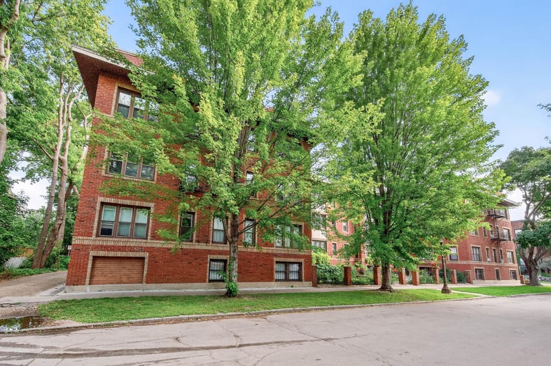 391 Laurel Ave #304, Saint Paul, MN 55102