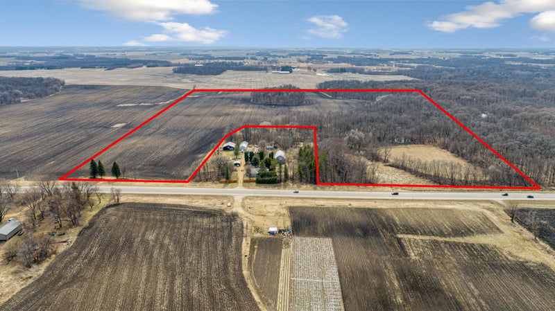 13XX Lonsdale Blvd E, Northfield, MN 55057
