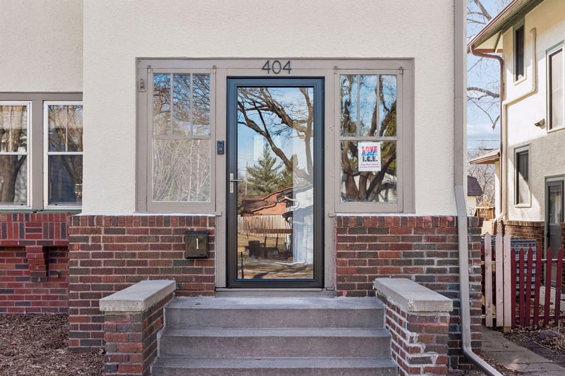 404 Sheridan Ave S, Minneapolis, MN 55405