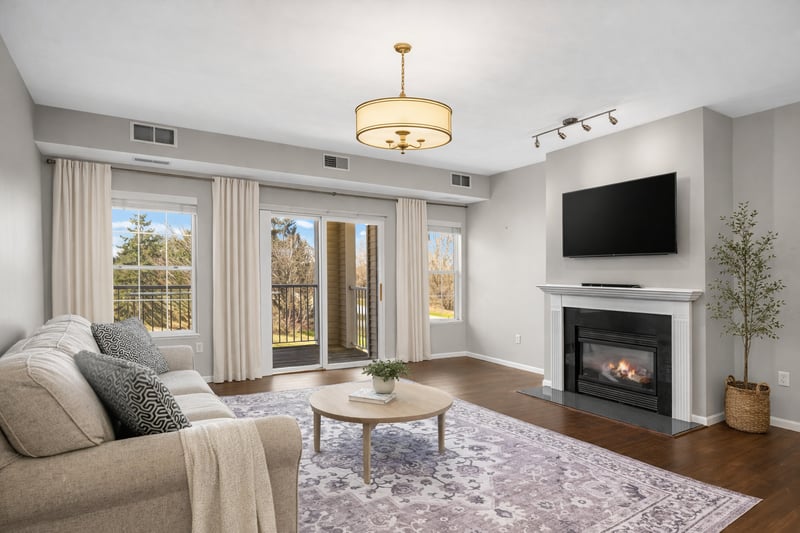 12693 Collegeview Dr #201, Eden Prairie, MN 55347