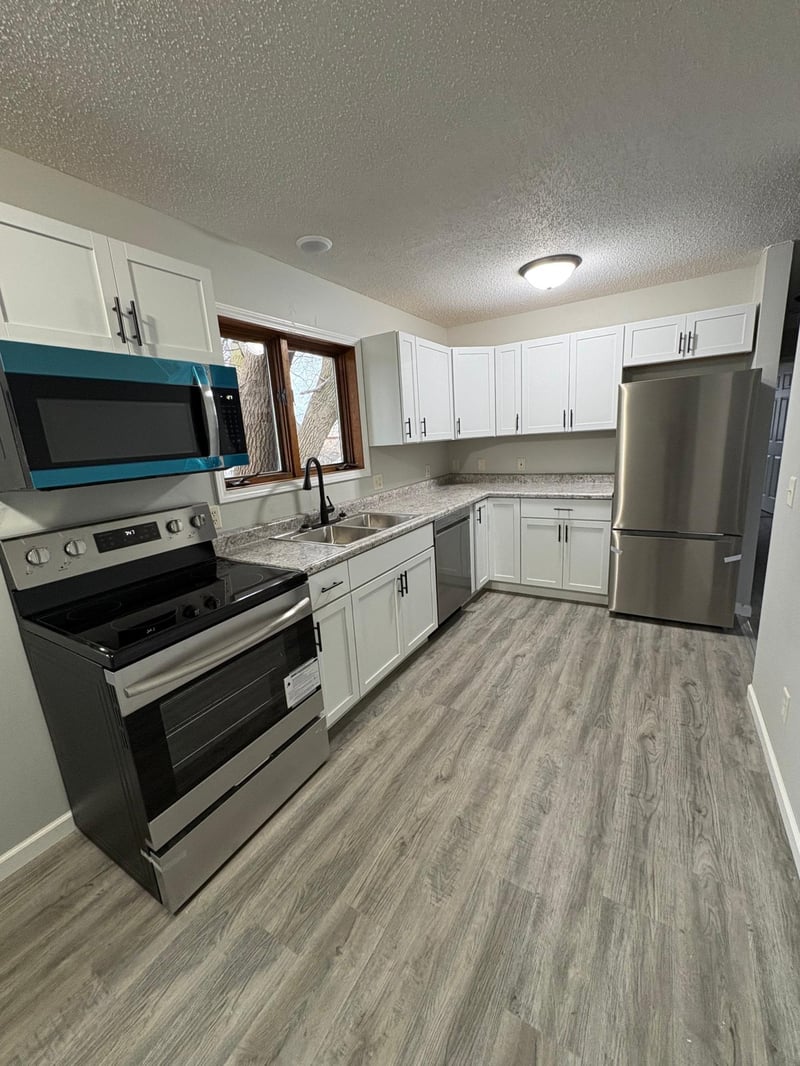 506 7th Ave NE, Brainerd, MN 56401